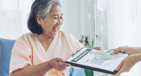 Chào đón thiên thần nhỏ, cha mẹ nên chọn giải pháp bảo hiểm nào?